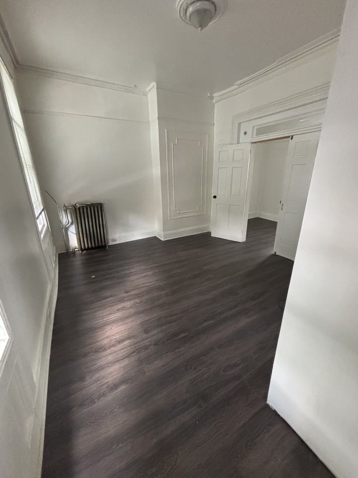 186 Sumpter St #2 - Photo 4 of 5