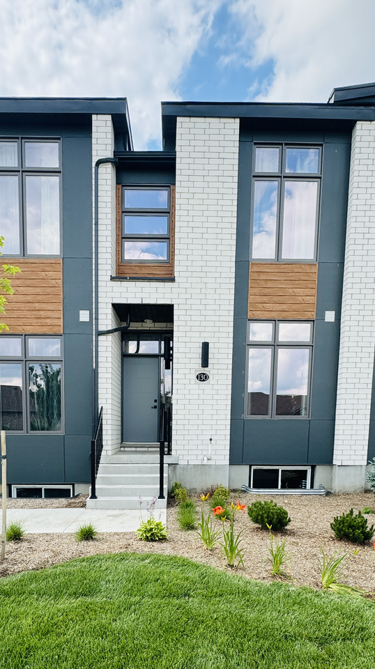 25 Isherwood Avenue #130 - Photo 3 of 14