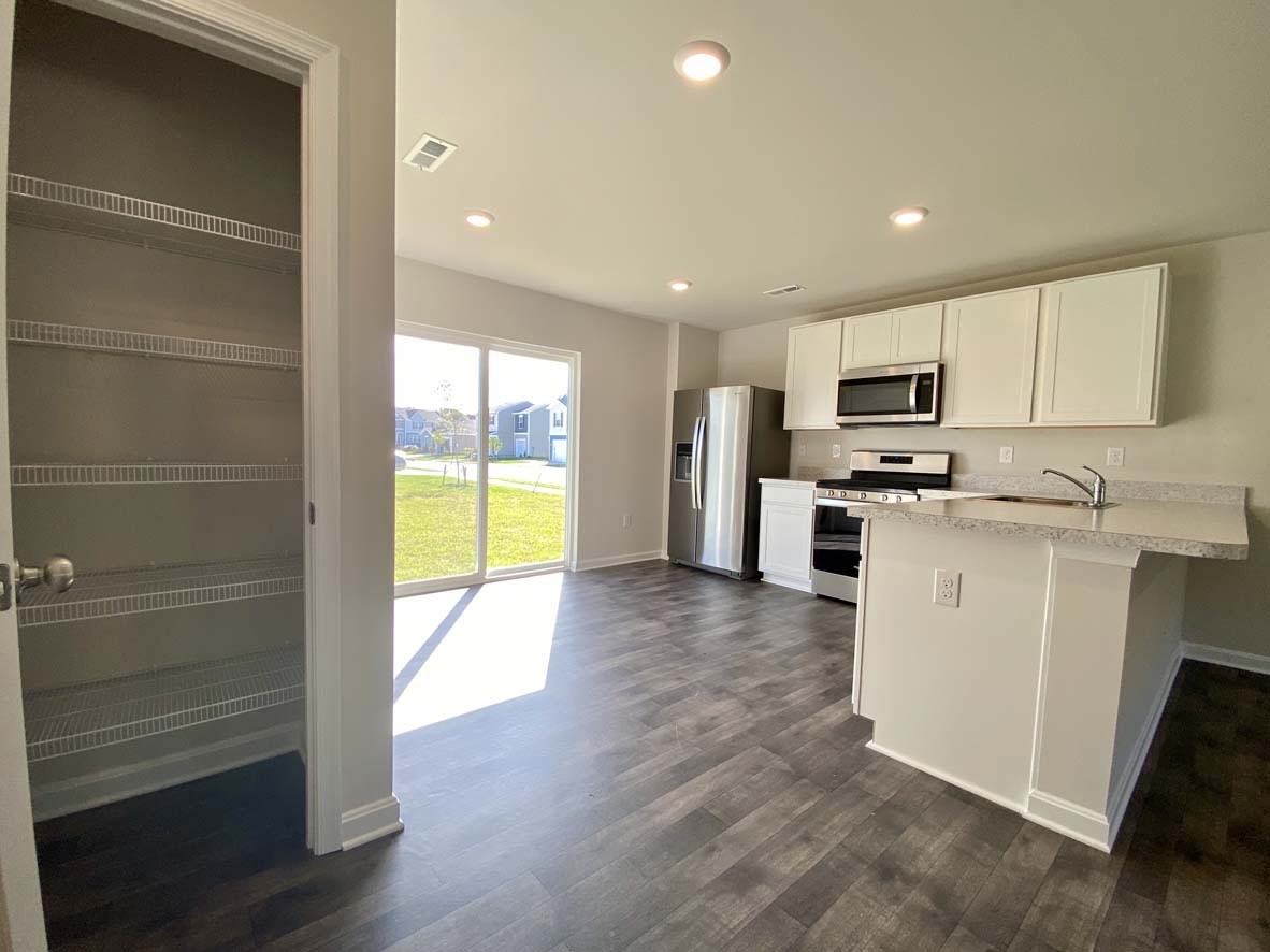 407 Mardella Dr #NA - Photo 3 of 31