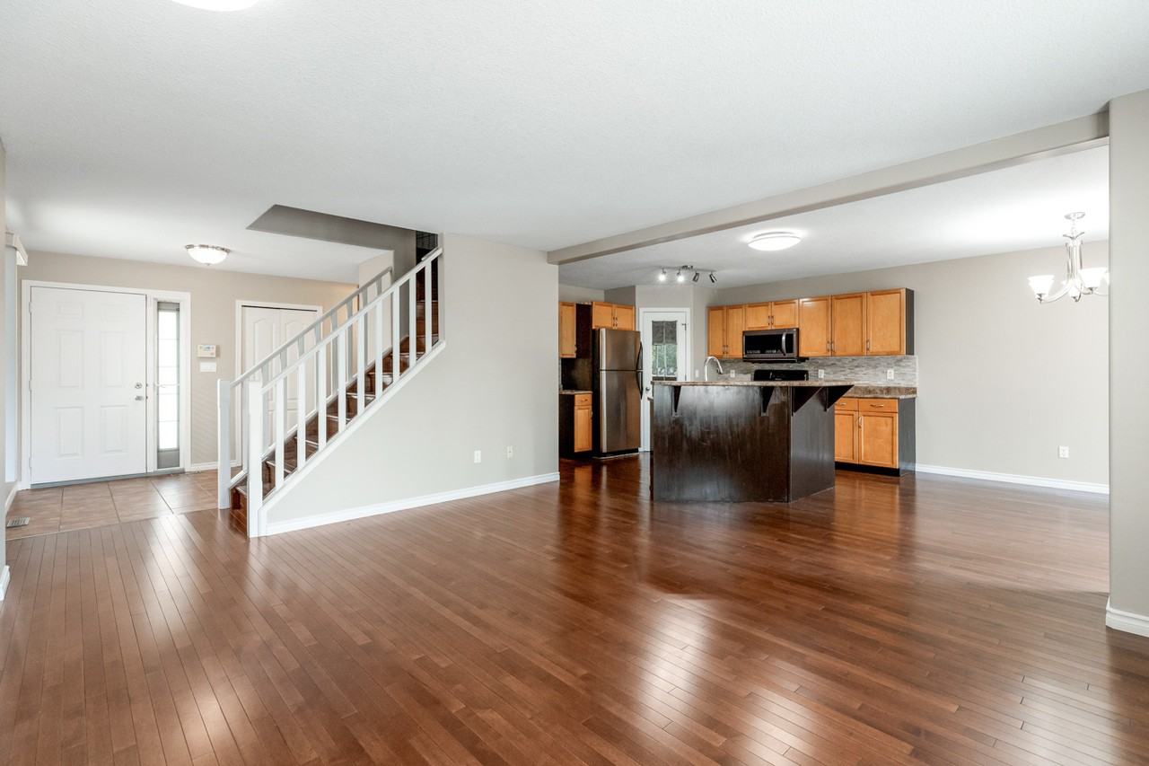 13509 141a Ave Nw #1 - Photo 2 of 44