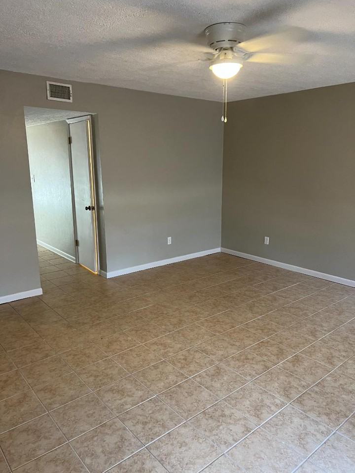 151 Susan Street - Photo 2 of 10