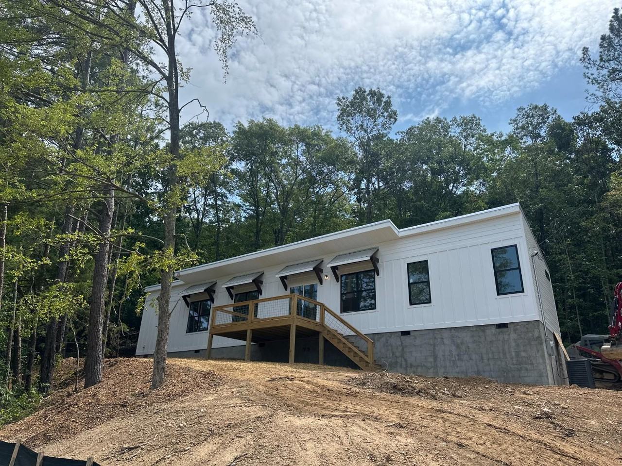 1071 Long Hollow Rd - Photo 2 of 12