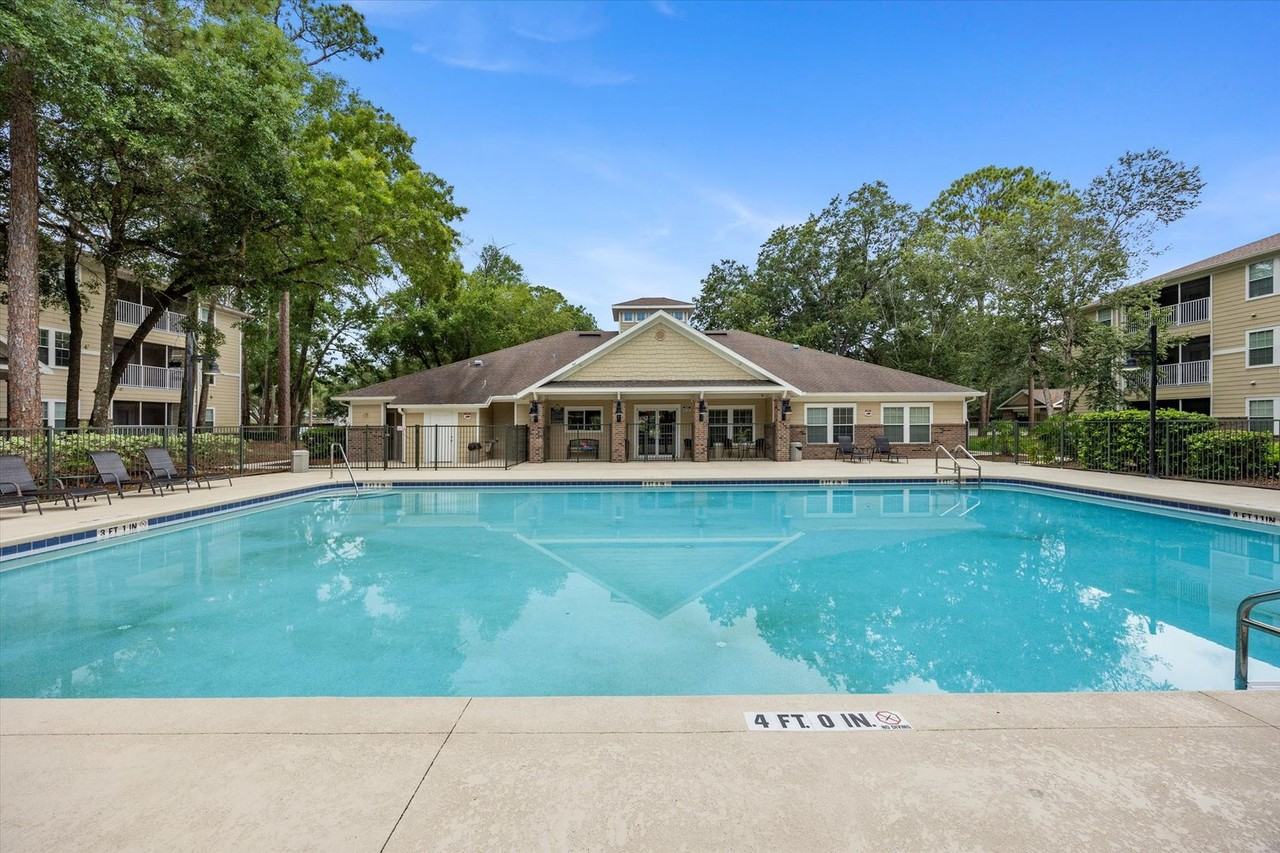 CRICKET CLUB II - Photo 2 of 22