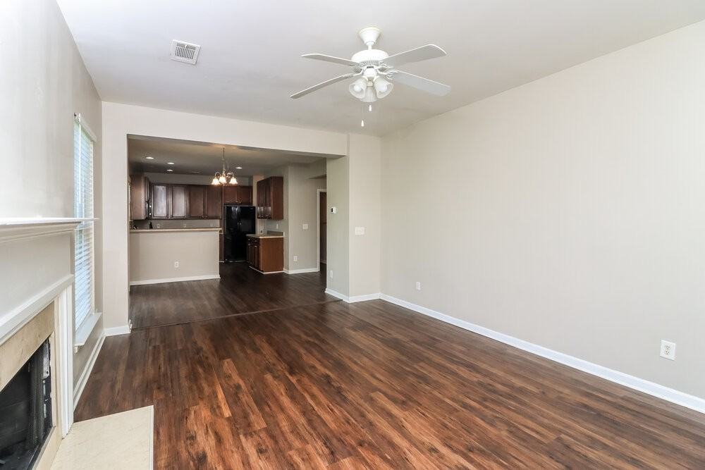 1647 Bradmere Ln - Photo 5 of 17