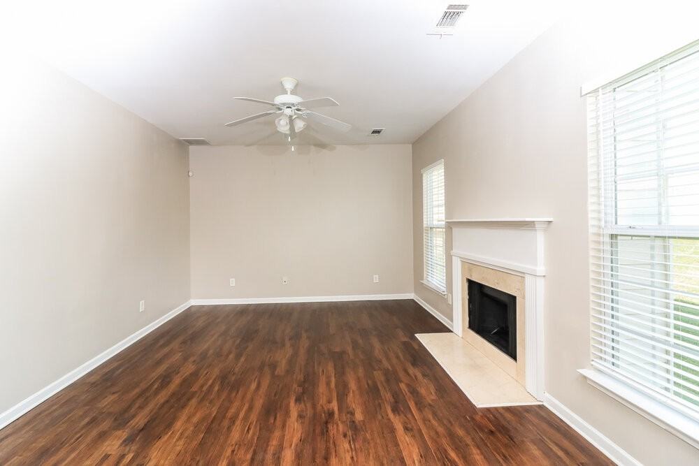 1647 Bradmere Ln - Photo 6 of 17