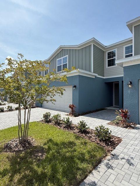 5236 Luisa Ct - Photo 2 of 22