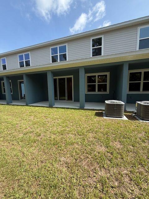 5236 Luisa Ct - Photo 3 of 22
