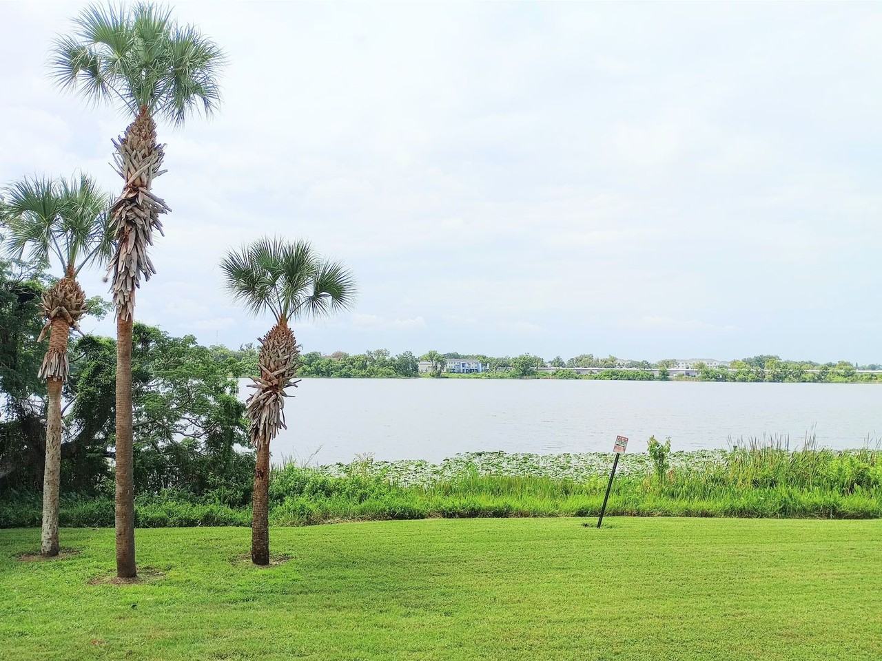 1440 Lake Shadow Cir - Photo 4 of 18