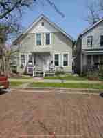 featured image of 1220 W 5th St
