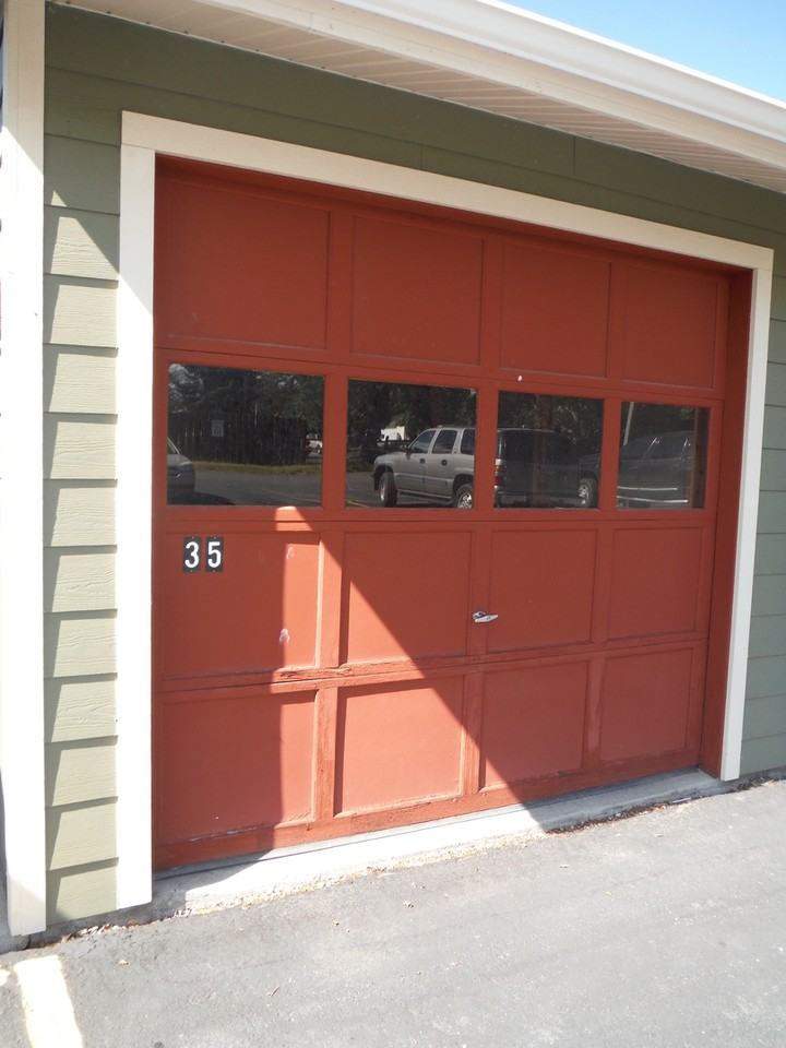 221 Pioneer Dr #35 - Photo 3 of 17