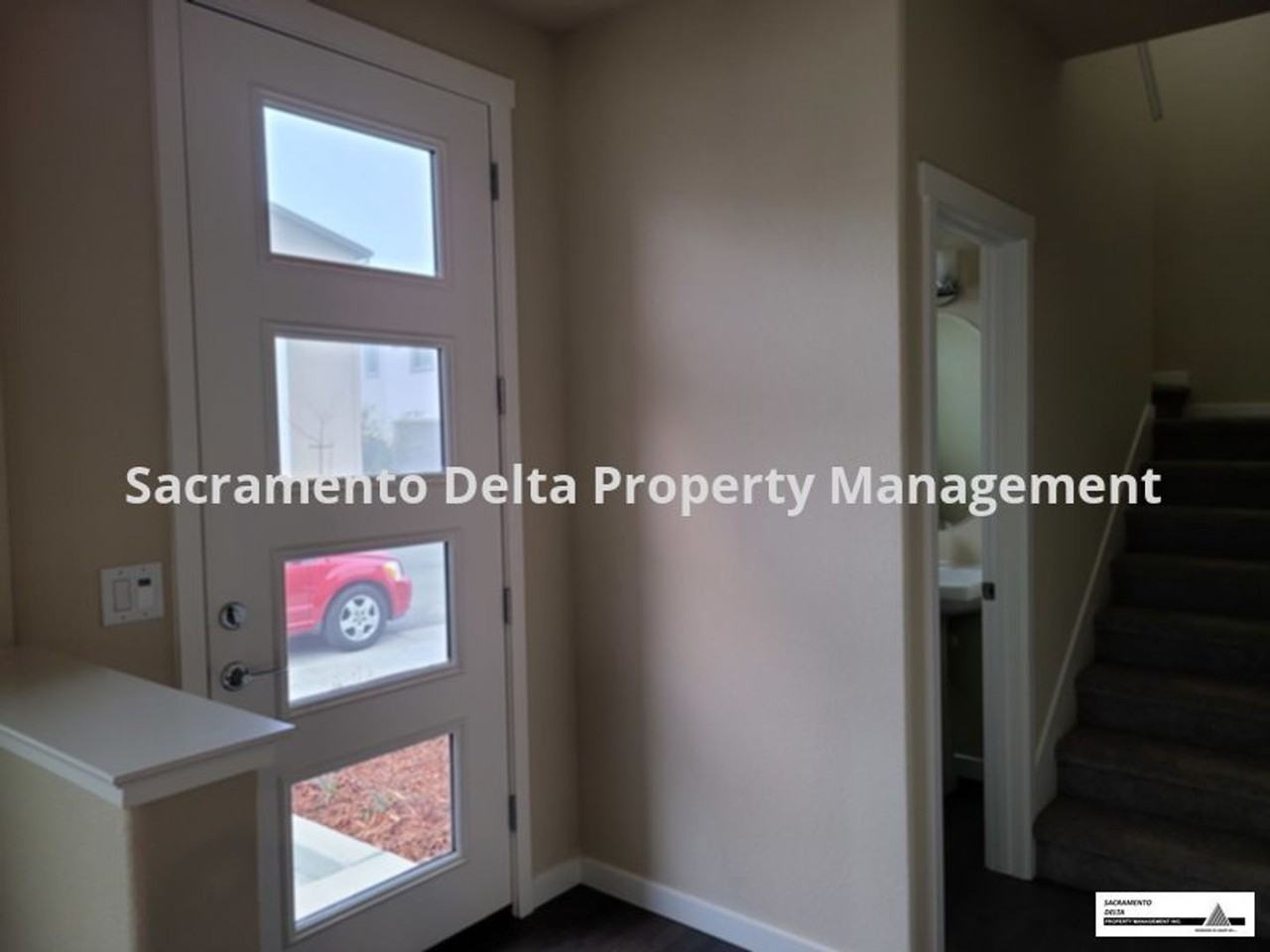 4451 Ocean Ln - Photo 3 of 19