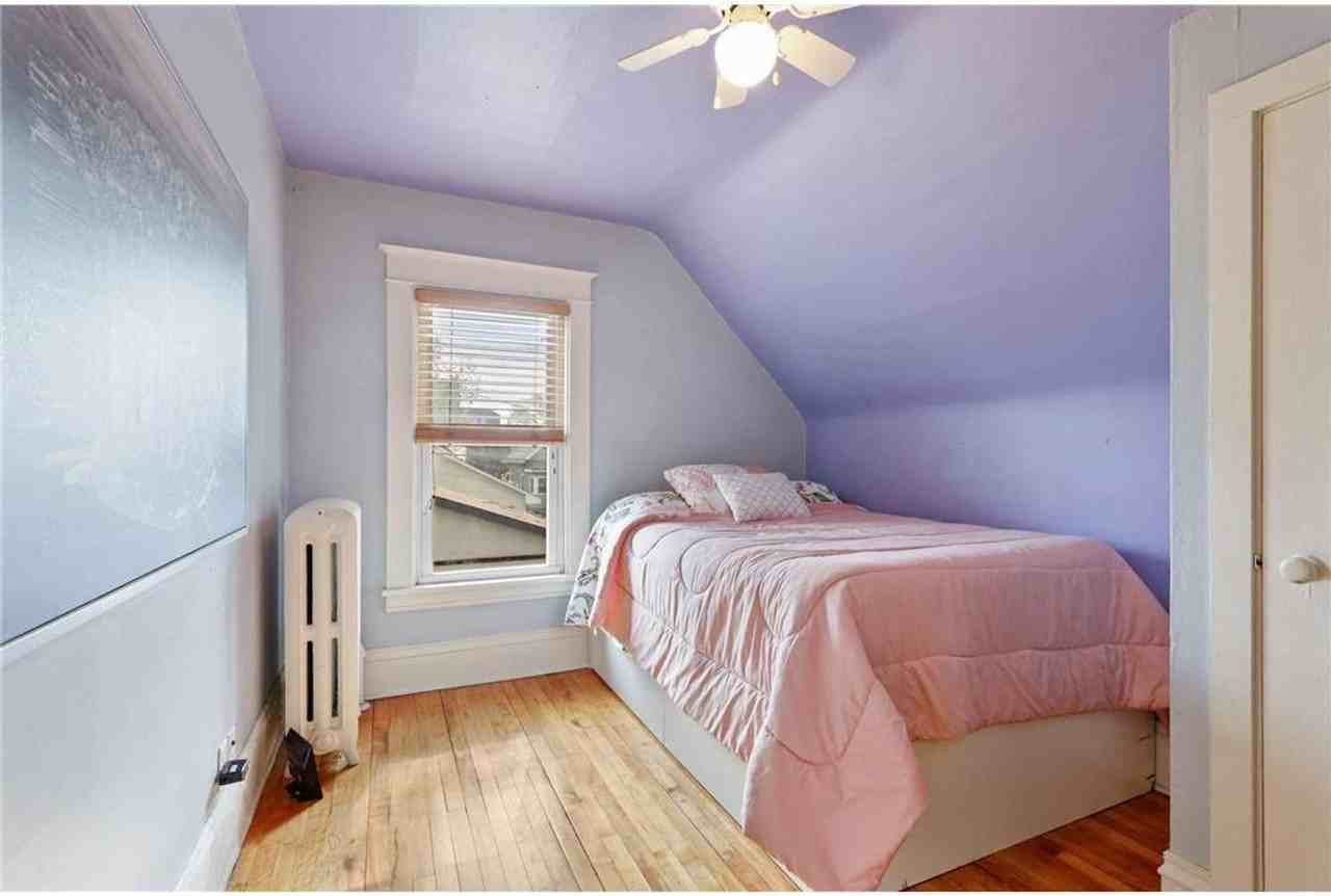 406 Fry St - Photo 6 of 13