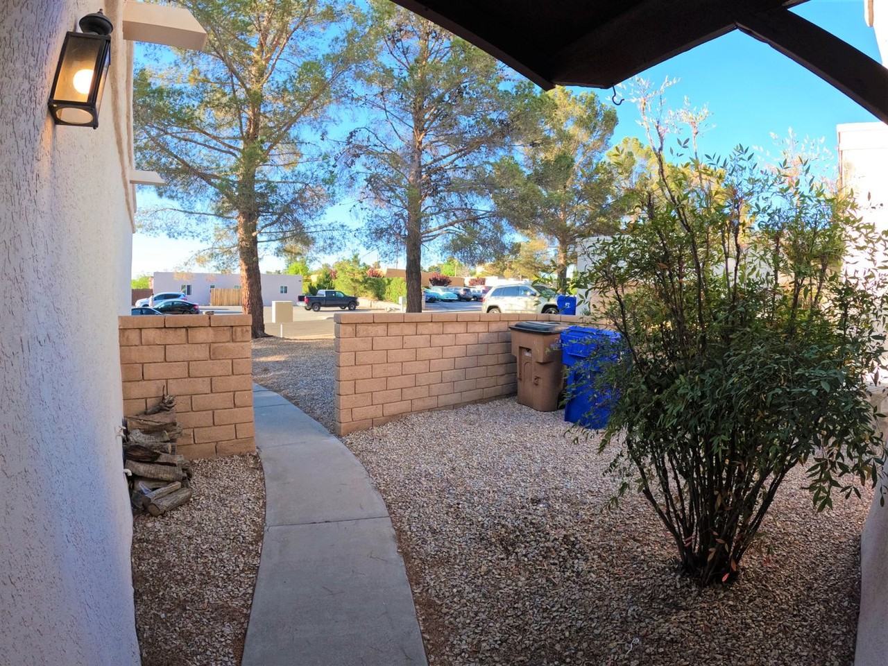 2717 Fairway Dr - Photo 4 of 22