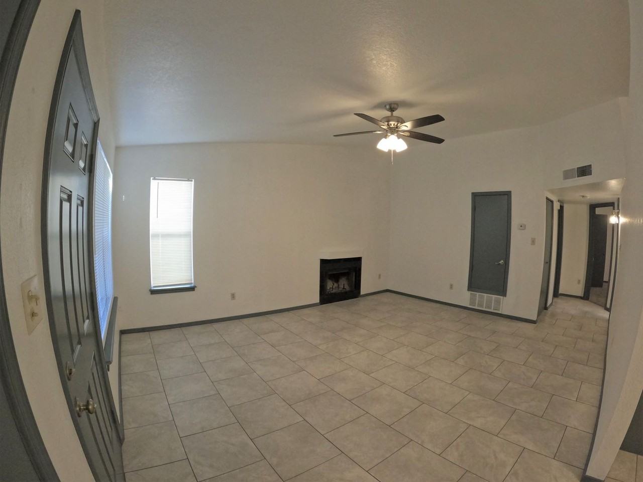 2717 Fairway Dr - Photo 5 of 22