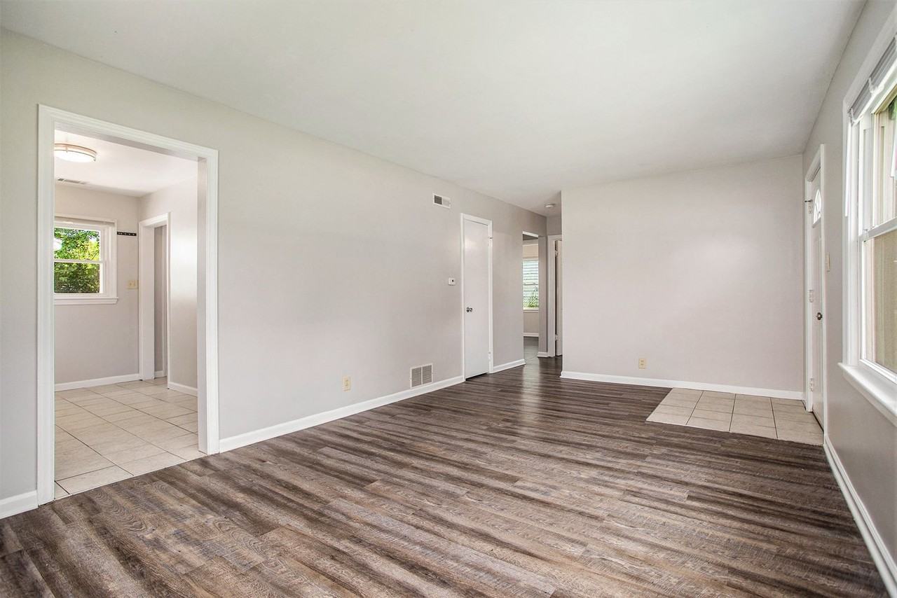 704 Clearview St - Photo 5 of 17