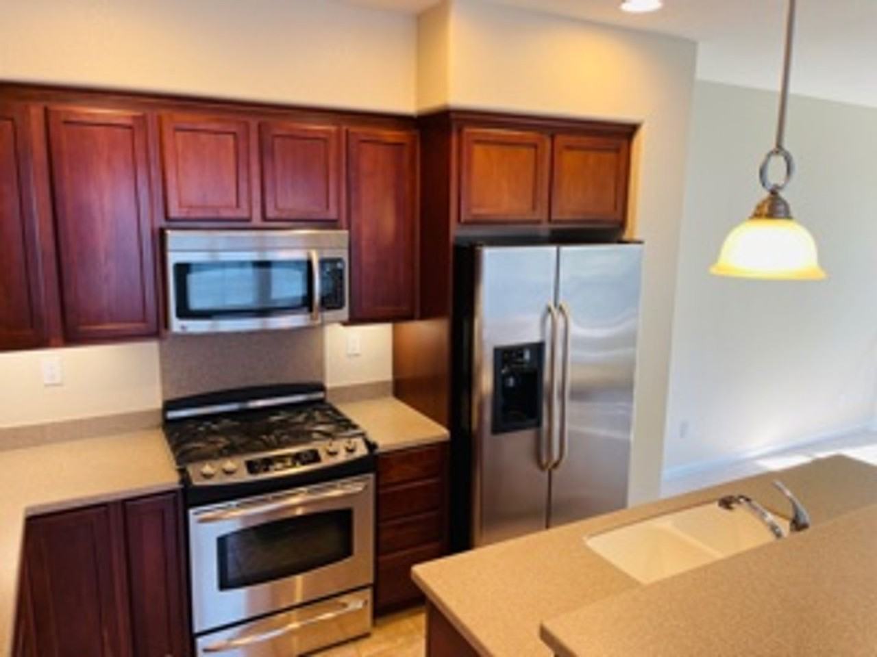 288 W Adoncia Dr - Photo 4 of 17
