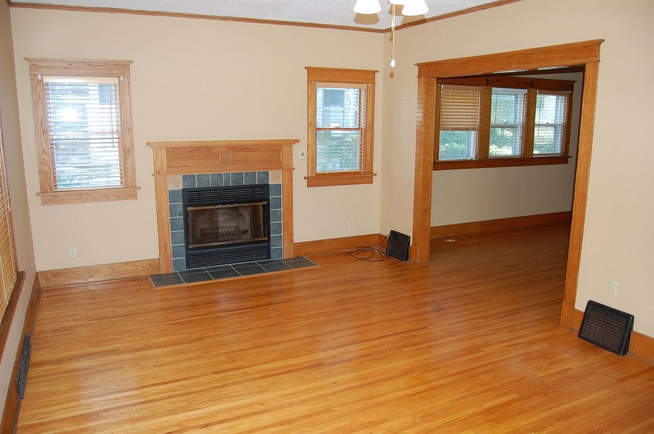 2411 C St - Photo 5 of 26