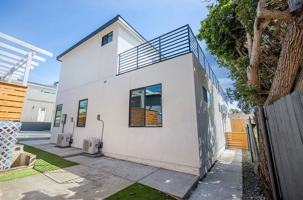 featured image of 6753 N Elman St