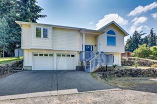 1373 Ne Gilmax Ln - Photo 1 of 1