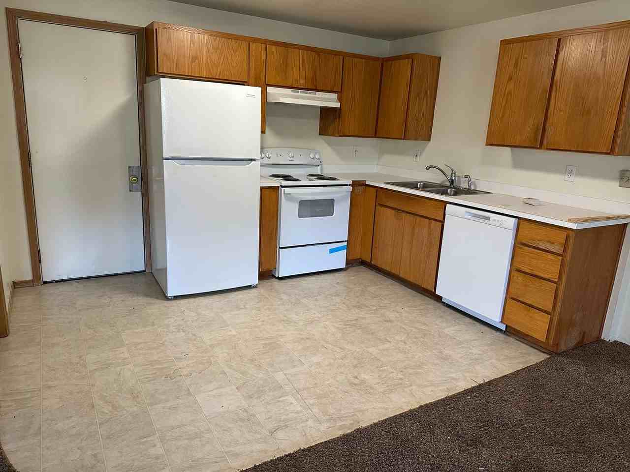 1180 W Vine St - Photo 2 of 6