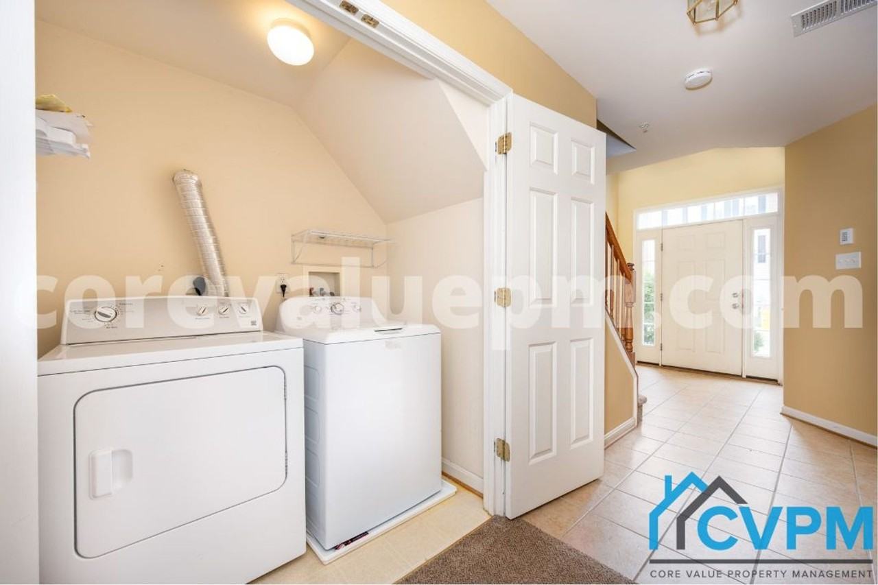 1023 Railbed Dr - Photo 3 of 29