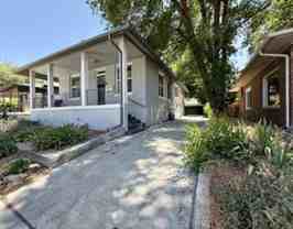 652 E Roosevelt Ave - Photo 1 of 1