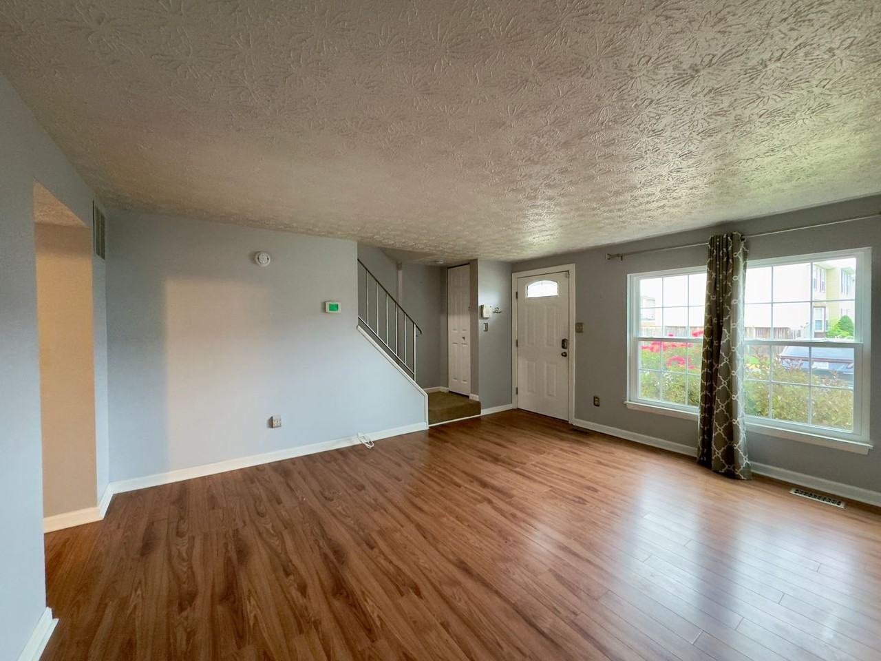 4021 Rustico Rd - Photo 2 of 17