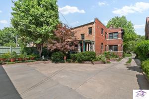 featured image of 132 N 33rd St