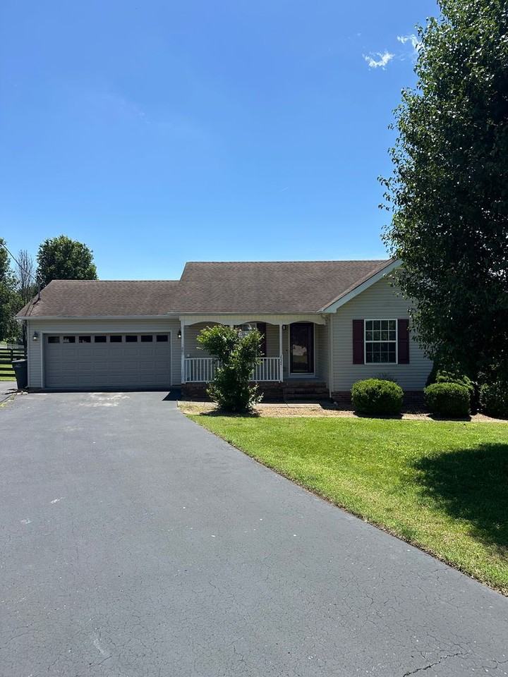 2024 Stafford Dr - Photo 2 of 27