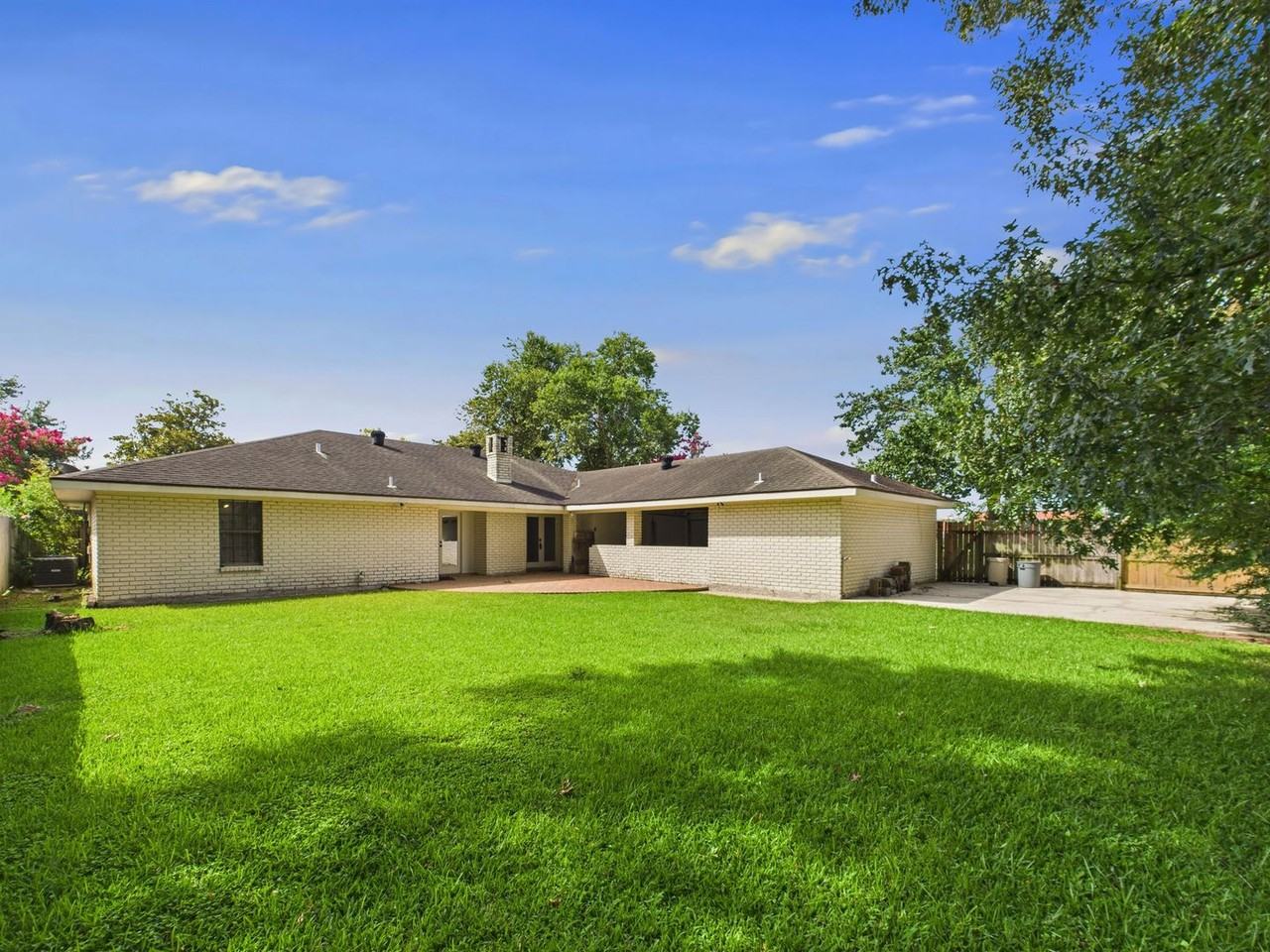 128 Pigeon Loop - Photo 2 of 39