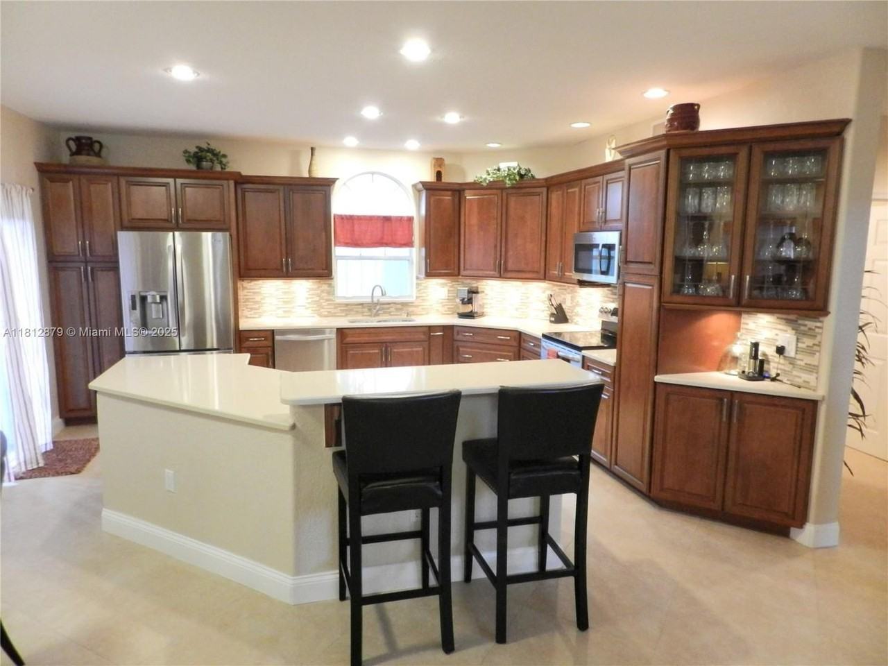 210 La Costa Ct - Photo 2 of 21