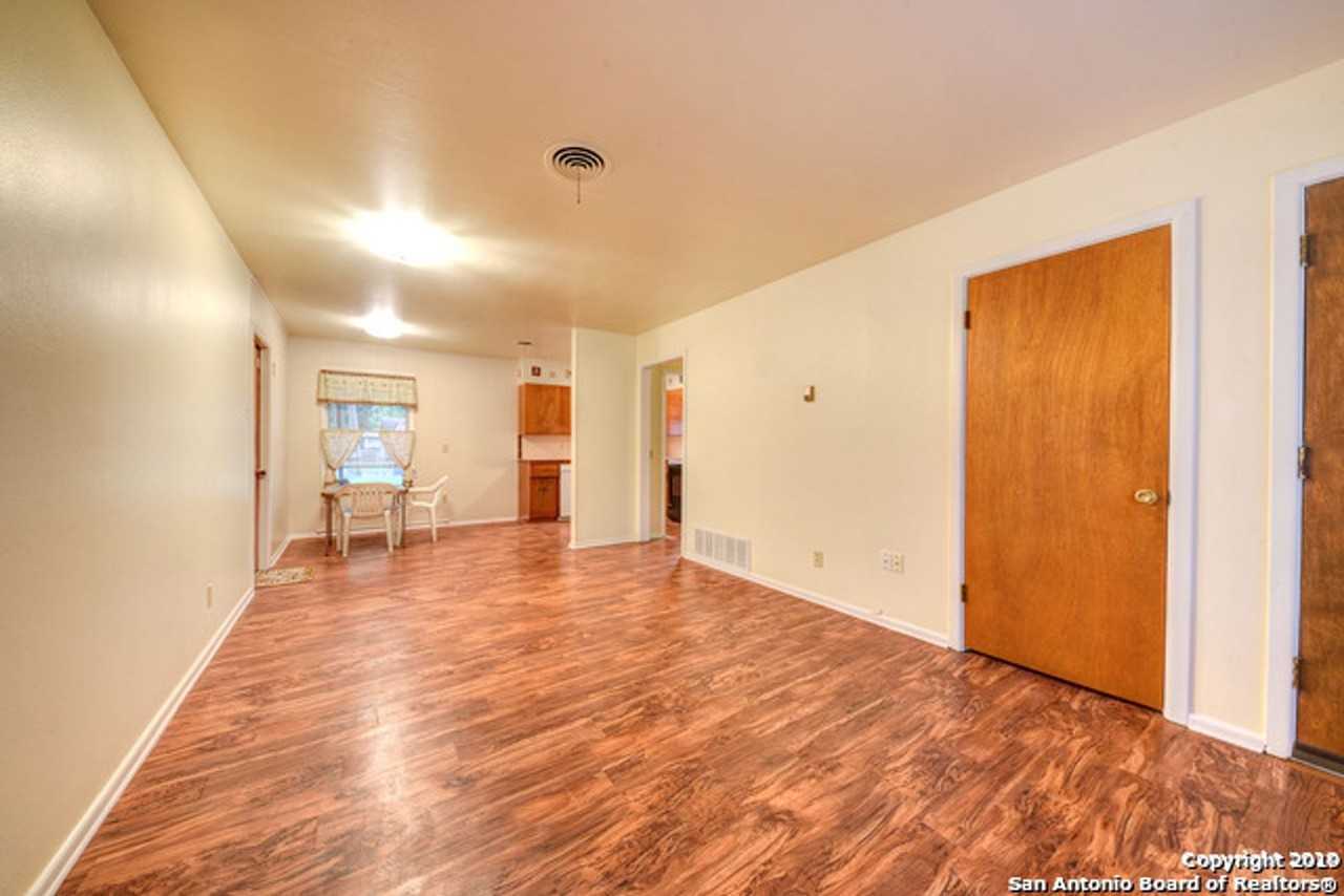 4523 Tropical Dr - Photo 3 of 23