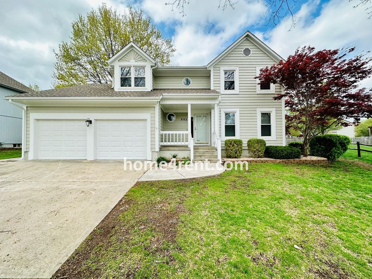 902 Sherman Pkwy - Photo 2 of 50