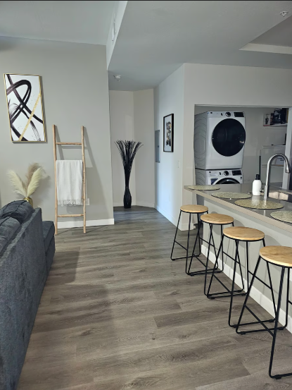 Landmark on 67th - Photo 6 of 12