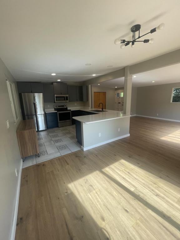 2567 Marion St - Photo 3 of 27