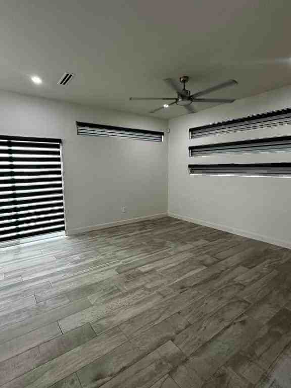 316 E Rogers Rd - Photo 3 of 9