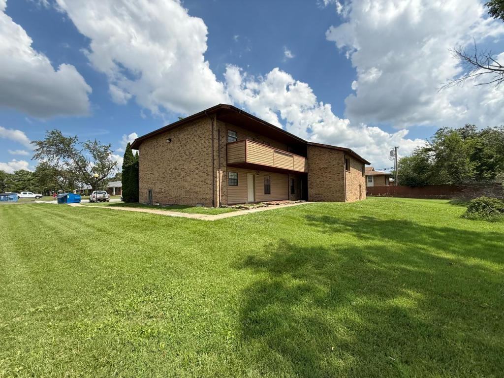 124 Fairway Ave - Photo 3 of 5