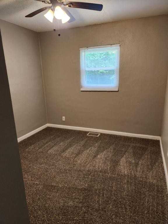 723 Osborn Dr - Photo 7 of 8