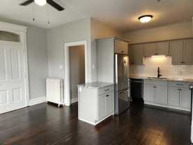 402 N George St - Photo 1 of 1