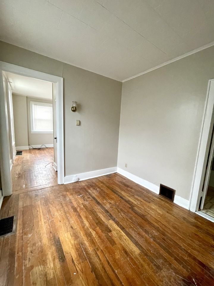 30 Union St #1 - Photo 2 of 10