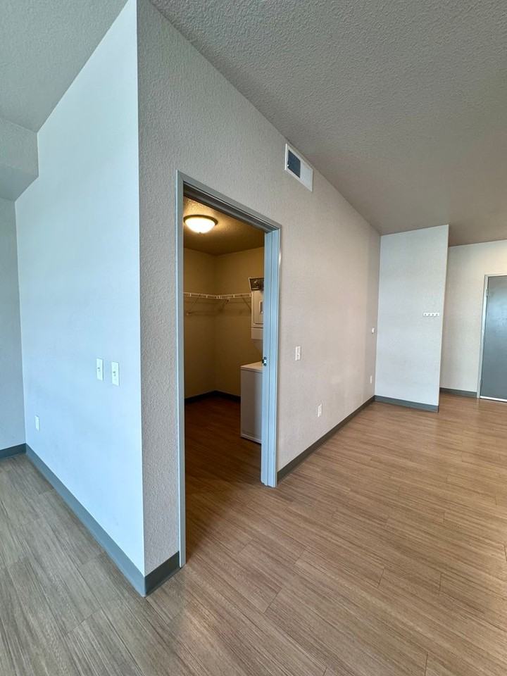 Apex Apartments - Photo 6 of 17