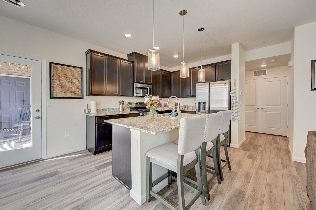 1841 S Dunkirk St - Photo 2 of 31