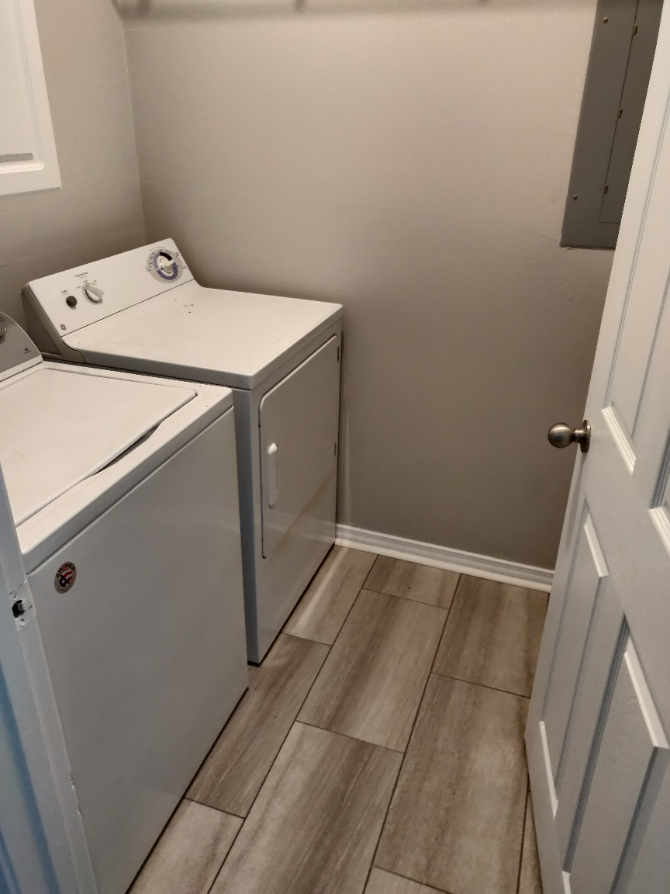 130 River Landing Drive