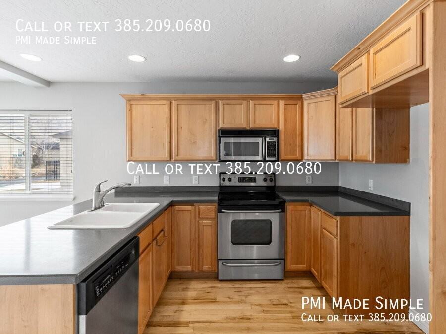 4106 W Hayes Cir - Photo 2 of 30