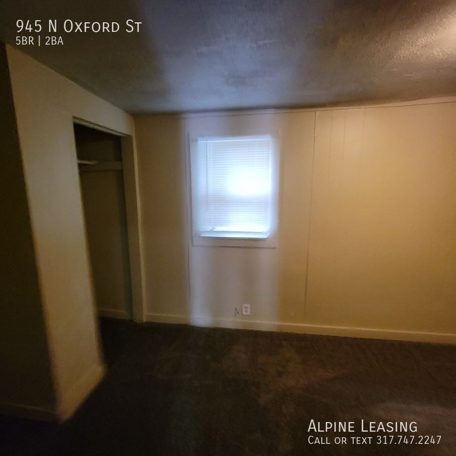 945 N Oxford St - Photo 3 of 7