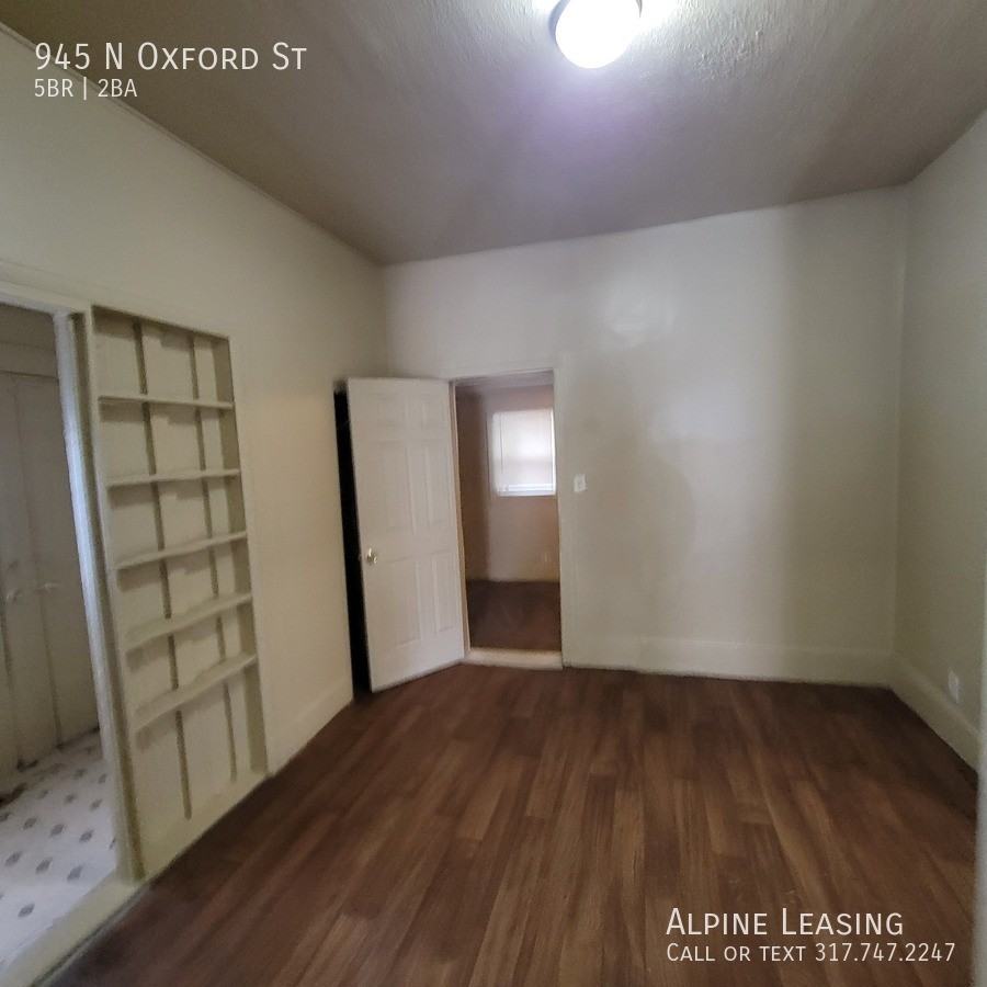 945 N Oxford St - Photo 6 of 7