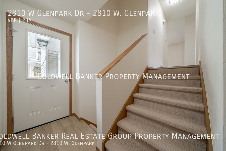 2810 W Glenpark Dr - Photo 3 of 26