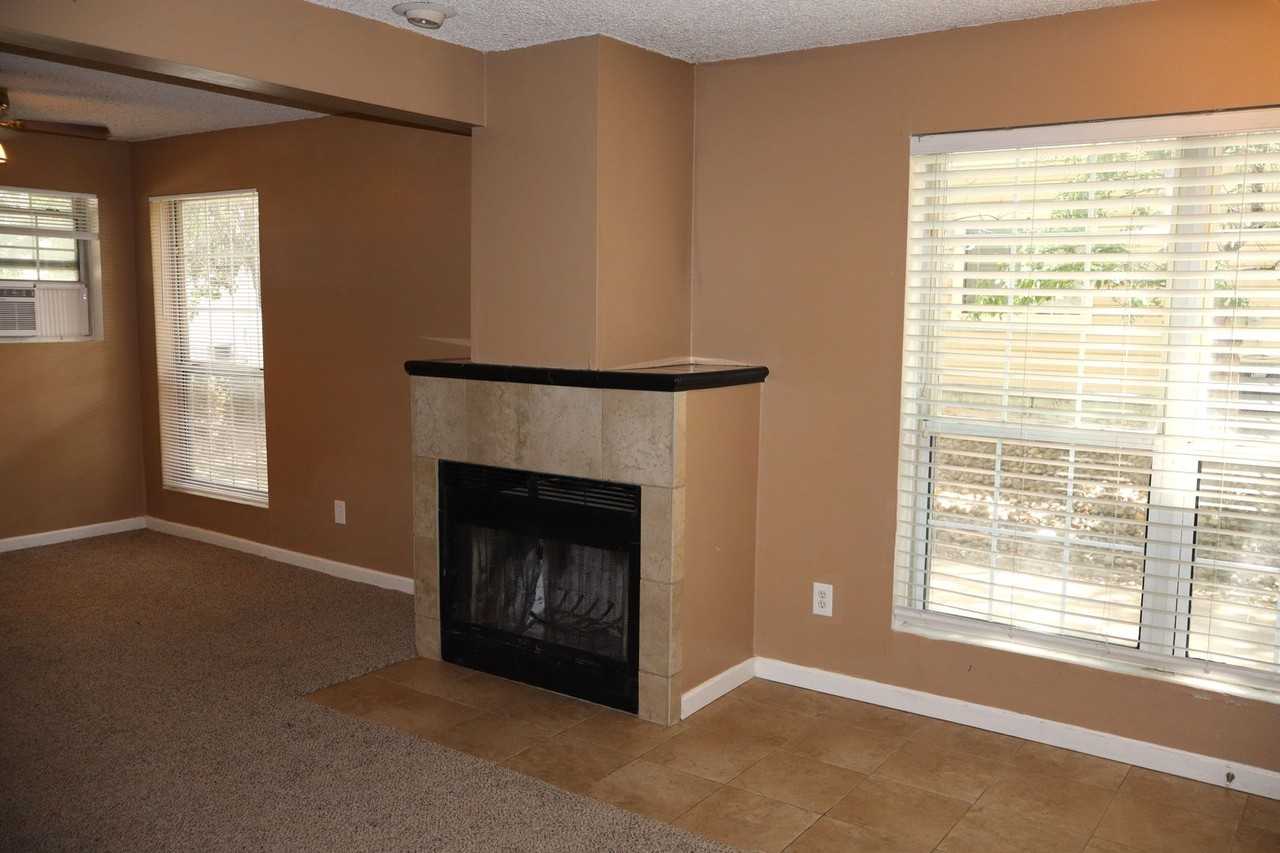 1301 University Ave #C104 - Photo 2 of 12