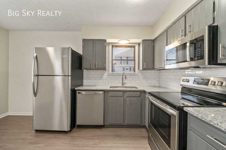 110 North St #110 - Photo 3 of 30