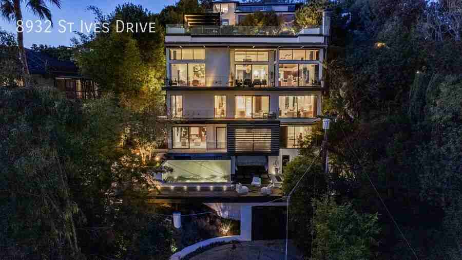 8932 St Ives Dr - Photo 2 of 41